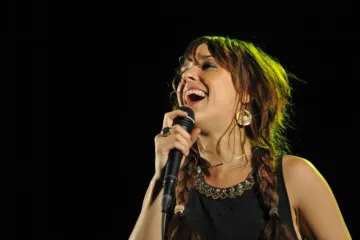 Pogledajte kako je Zaz 'zapalila' Arenu!