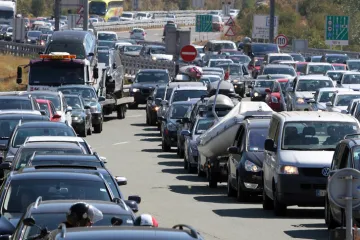 Turističke gužve mogle bi potrajati cijeli rujan