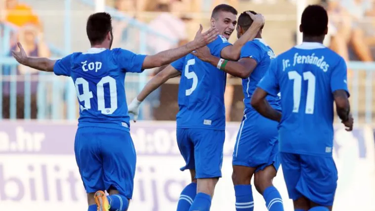 Dinamu derbi i vrh HNL-a, Split zaustavio Rijeku