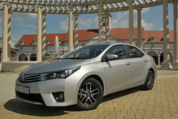 Vozili smo novu Toyotu Corollu: Legenda živi