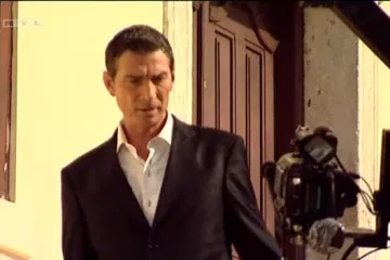 Massimo snimio naslovnu pjesmu za 'Tajne'