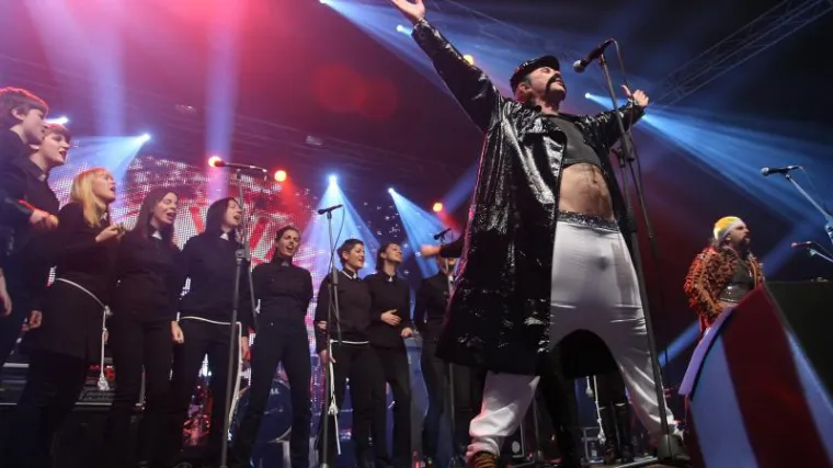 Prije čepova u stražnjici i brnjica postojala je fantastična glazba