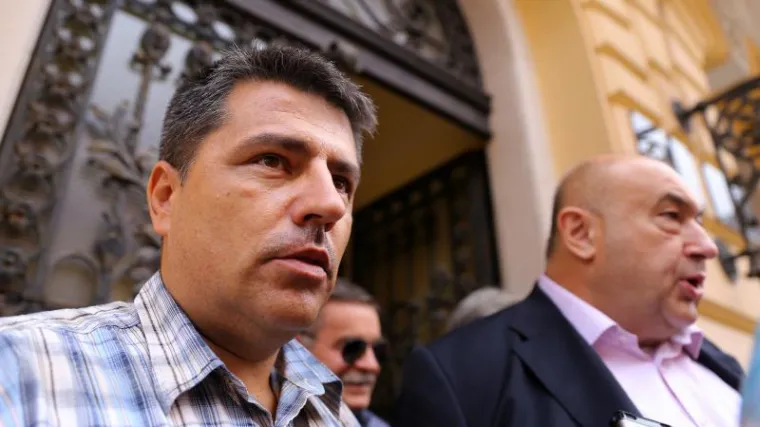 Ovo su reakcije nakon presude Draženu Slavici