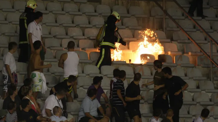 Splitski vatrogasci zbog pirotehnike zaprijetili bojkotom utakmica