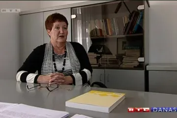 Svaka druga mlada osoba još živi s roditeljima