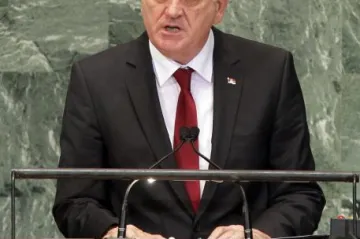 Nikolić o Tesli: I Srbin i Amerikanac ili ni Srbin ni Amerikanac