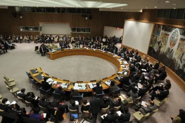 UN usvojio rezoluciju: Sirija mora uništiti kemijsko oružje!