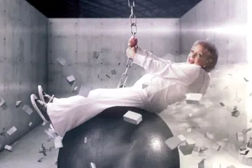 Pogledajte nasmješniju parodiju spota Miley Cyrus