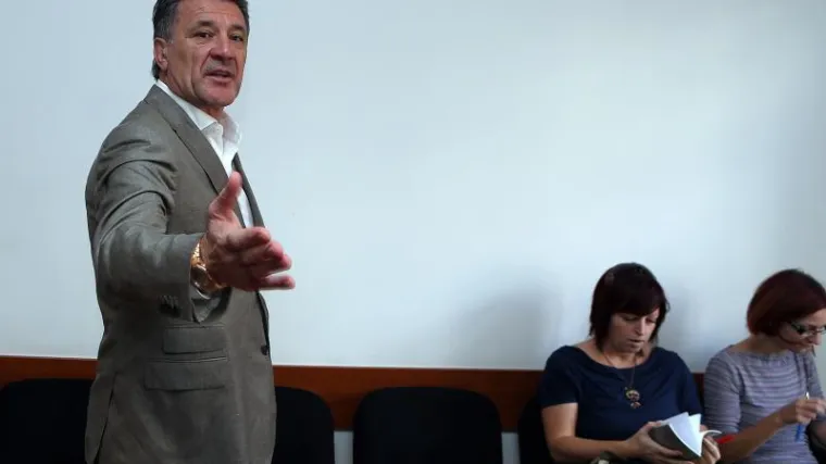 Mamić suđenje za uvrede započeo - uvredama!