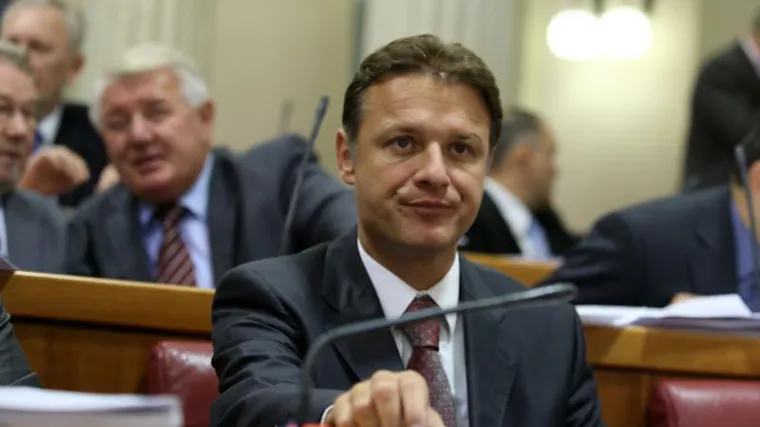 'Ovo vi&scaron;e nije &scaron;ala, ugrožava se ustavnopravni poredak'