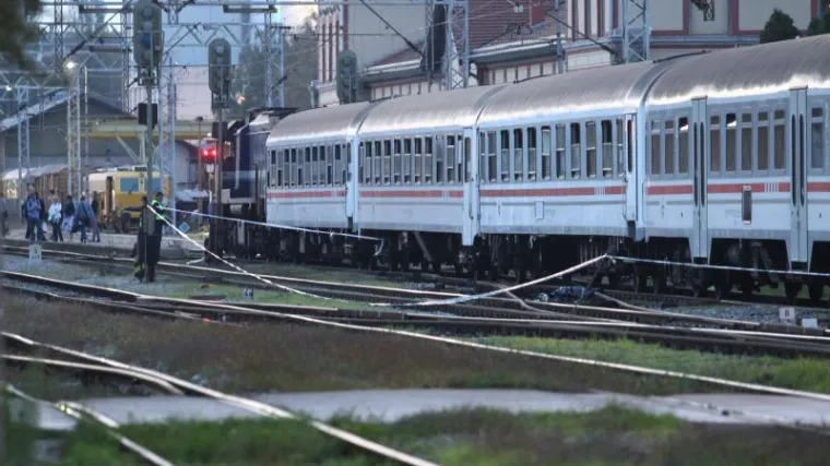 Mlada žena poginula u naletu vlaka u Zagrebu