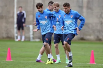 Kovač 'otpisao' Kalinića i Vukojevića, vratio HSV-ovce!