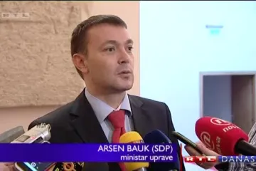 Vremena za smirivanje strasti uoči Dana sjećanja sve je manje