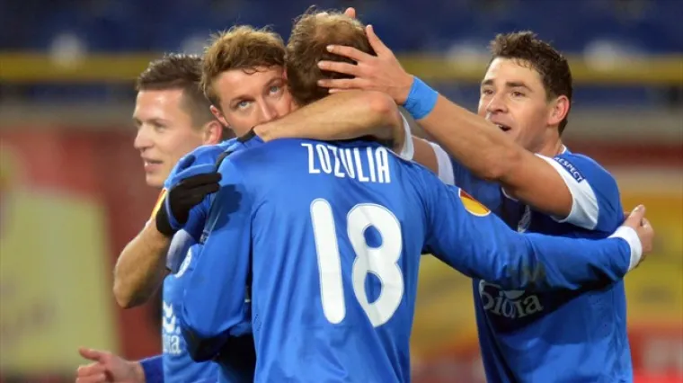 Italiji remi protiv Njemačke, Ukrajina korak do Brazila