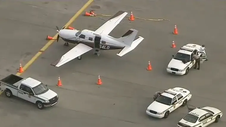 Ispao iz aviona u ocean sa 600 metara visine!