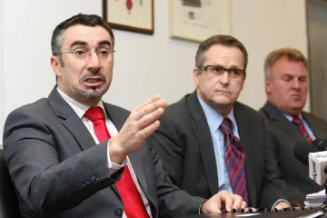 Bivšim direktorima HAC-a mjesec dana pritvora