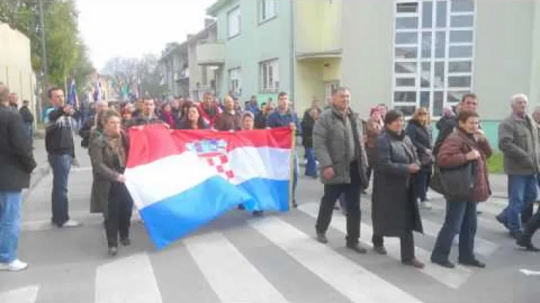 VIDEODOKAZ: 'Treba zaustaviti kolonu ove nevukovarske Hrvatske!'