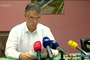 Tko i zašto smjenjuje doktore u bolnici u Dubravi?