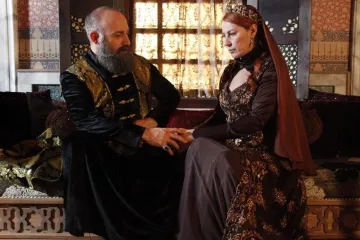 Sulejmanova nova robinja je trudna?!