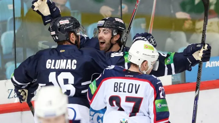 Medvjedi deklasirali goste iz Sibira