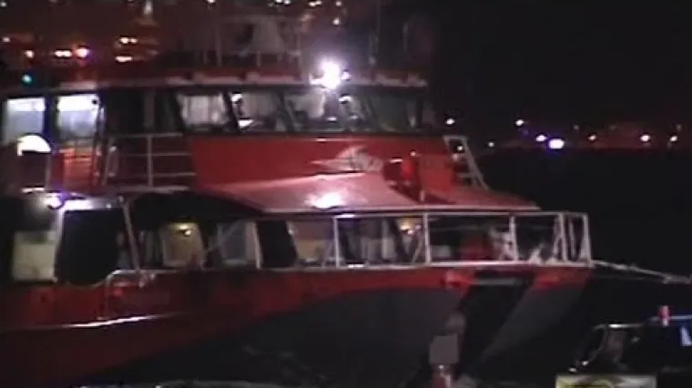 Hidrogliser udario u nepoznati predmet, 85 ozlijeđenih