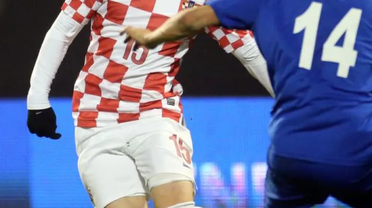 Mladi hrvatski napadač nepromi&scaron;ljenim potezom naljutio srpskog suigrača