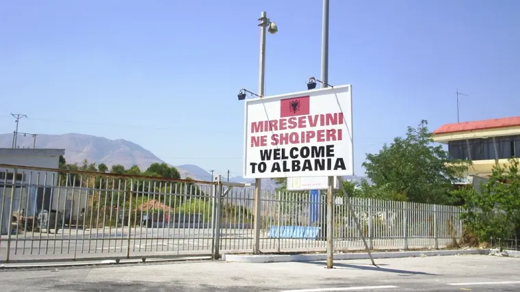 Troje mrtvih u pucnjavi na granici!