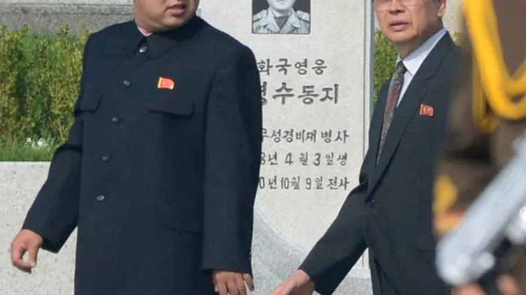 Sada je i službeno: Kim Jong-un pogubio svog tetka!