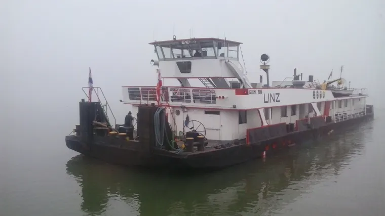 Brod udario u usidrena plovila, ozlijeđene tri osobe!