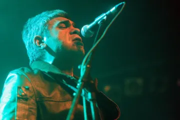 Psihodelični jukebox novovalnog genijalca