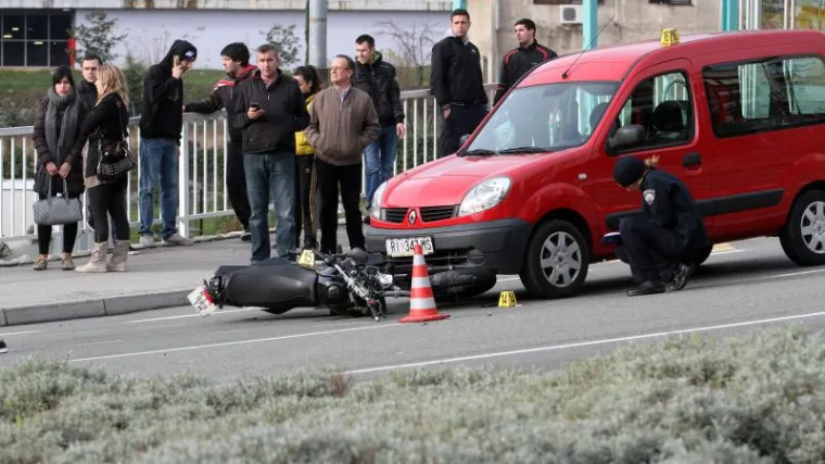 U te&scaron;koj nesreći poginuo 19-godi&scaron;nji motociklist
