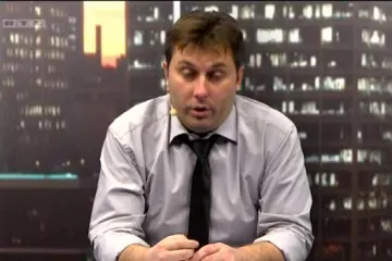 Poslušajte tko se našao na meti otkačenog voditelja