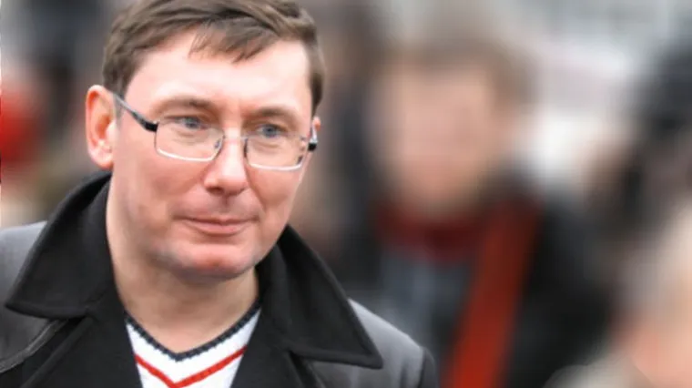 Oporbeni čelnik pretučen na prosvjedu