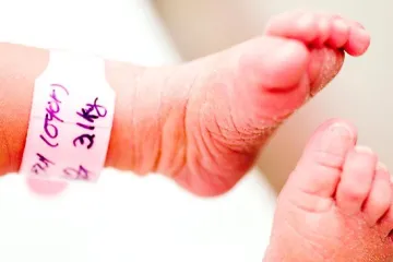 Liječnica otimala i prodavala novorođenčad!