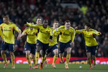 Manchester United doživio još jedan debakl