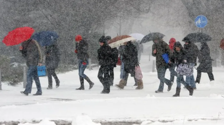 Zbog opasnog vremena izdano upozorenje za četvrtak!