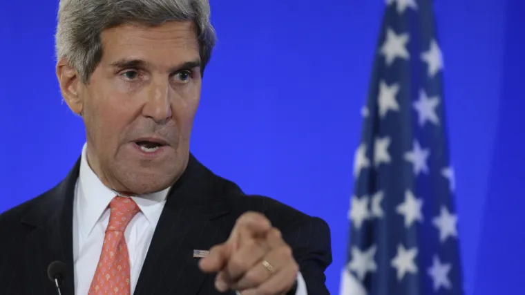 Kerry se sastaje s vođama ukrajinske oporbe