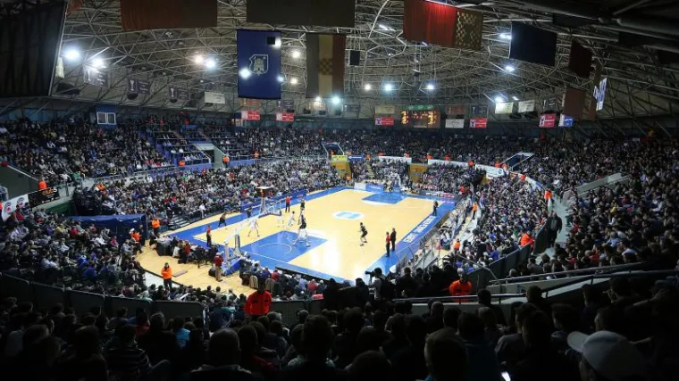 Cibona na krilima pune dvorane sredila Partizan!