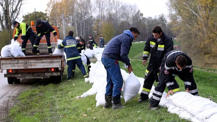 Stožer poziva Vladu na intenziviranje za&scaron;tite od poplava