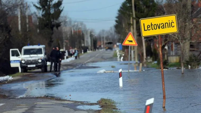 Zaobalne vode jo&scaron; uvijek prijete