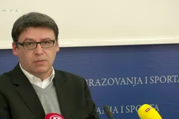 Jovanoviću nije neugodno zbog Audija: 'A šta? Da se vozim u kočiji?'