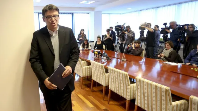 Jovanović se posuo pepelom: 'Tražit ću dvostruko jeftinije vozilo!'