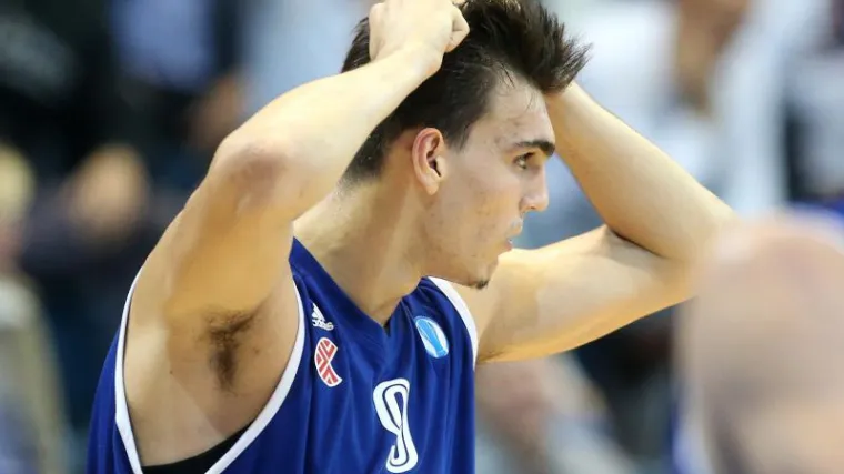 Srpski ko&scaron;arka&scaron; spriječio vrijeđanje Darija &Scaron;arića