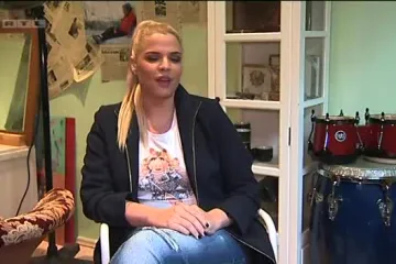 Poslušajte novi narodnjački hit Martine Vrbos