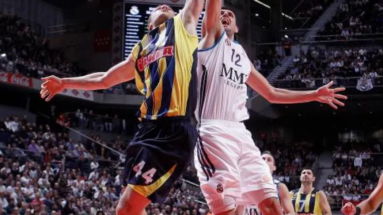 Ovo je samo jedna od brutalnih blokada Bogdanovića!