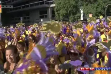 Brazilski sambadrom ponovno pleše u ritmu - sambe!