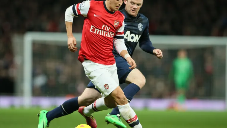 &Ouml;zil zavr&scaron;io na policiji jer je udario novinara!