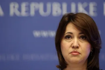 Ministrici Opačić u čeljust ugrađena titanska pločica