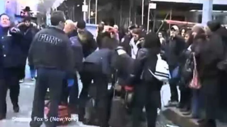 Nestrpljivu bebu rodila na pje&scaron;ačkom prijelazu