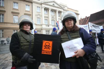 Sindikalisti napustili sabornicu: 'Krećemo u rušenje Vlade!'